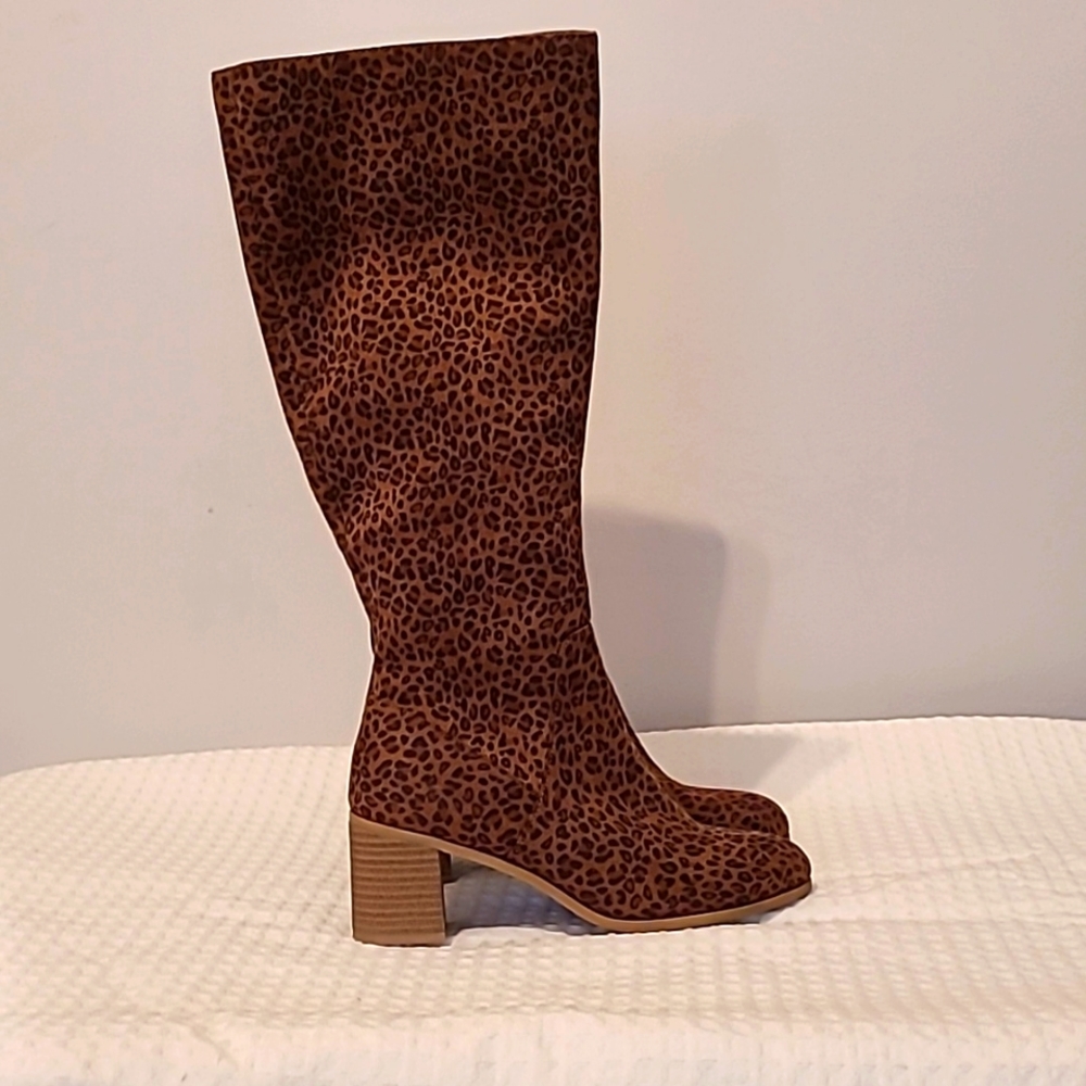 Universal Thread Boots - image 1
